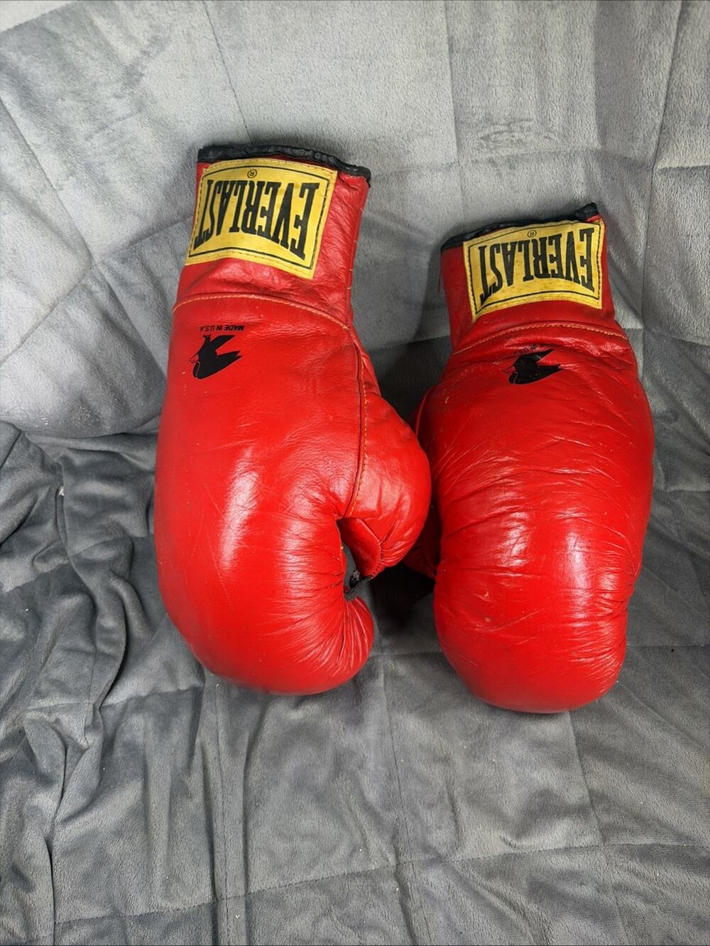Everlast Laceless 12 oz Traditional Training Boxing Gloves Size Small